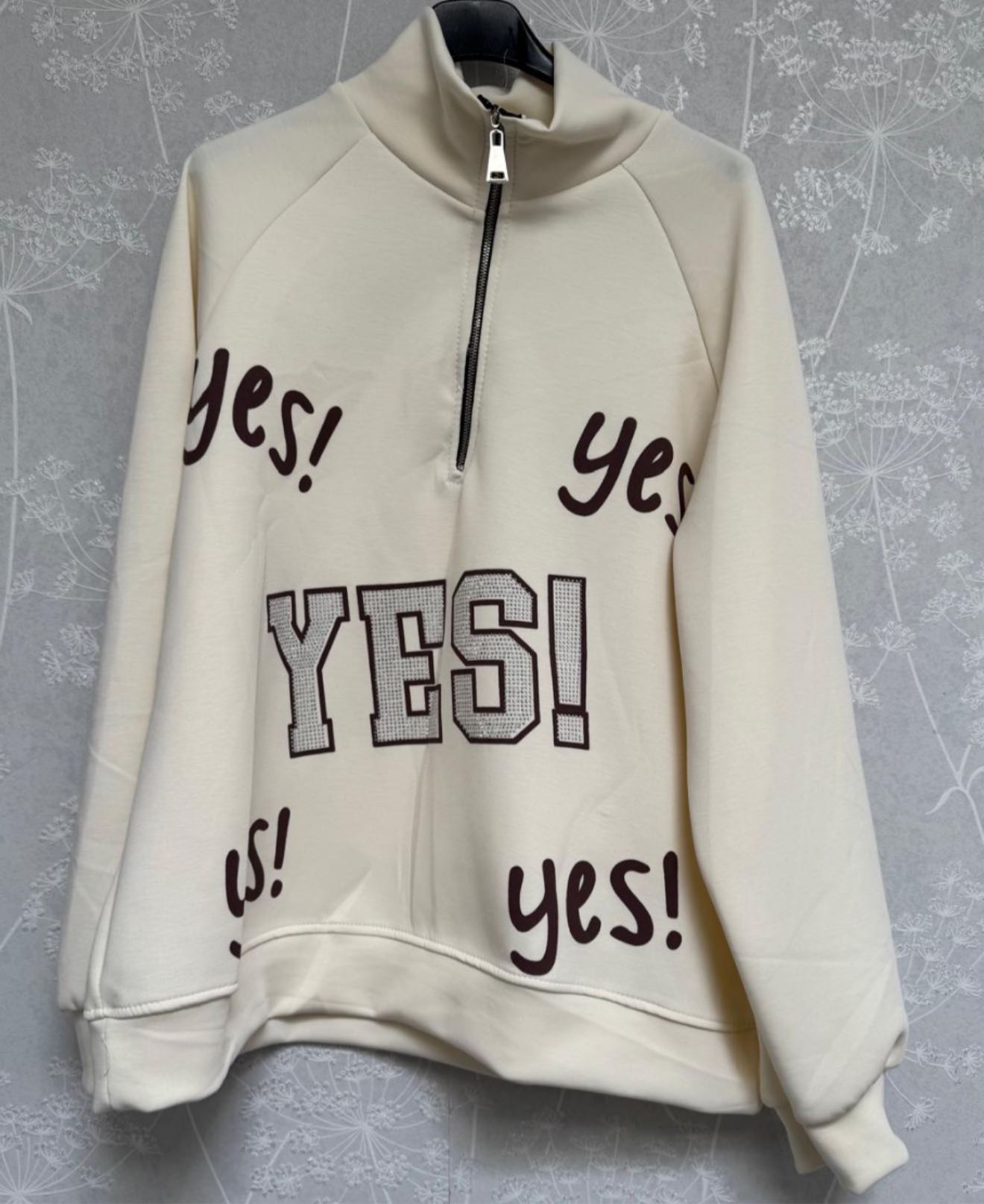 YES Sweater 36-44