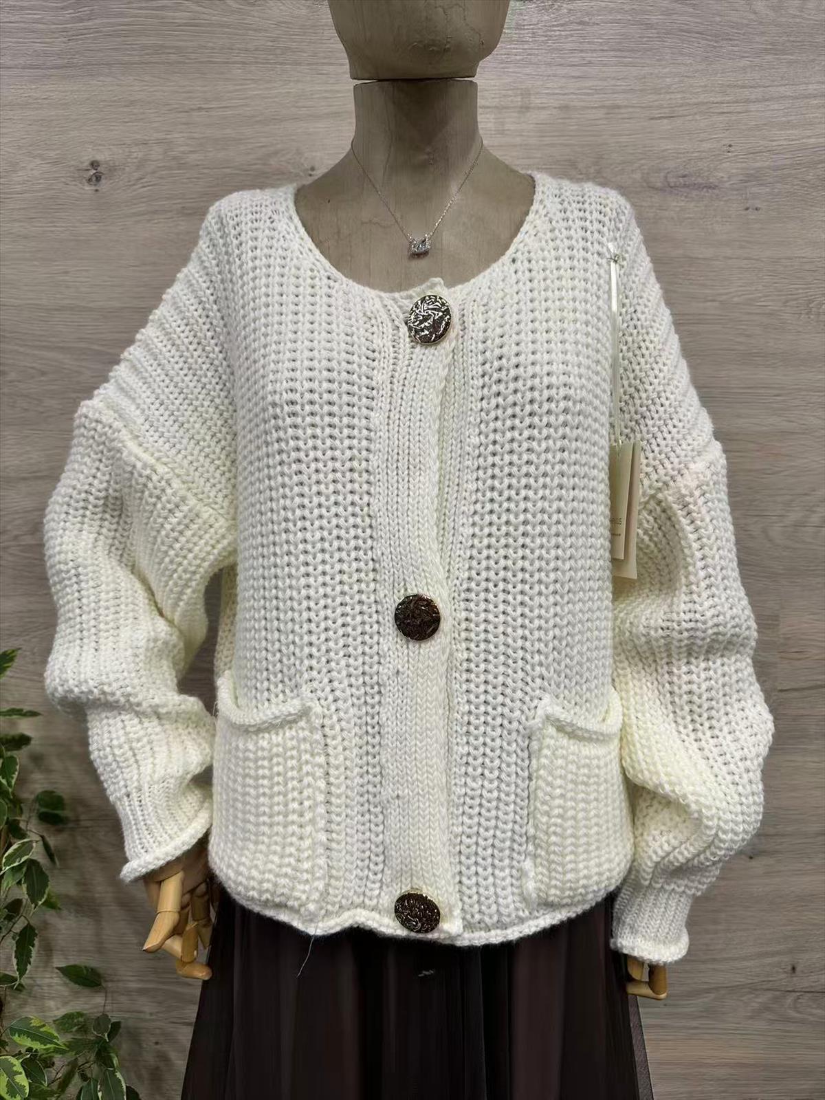 Cardigan Nele mit Schmuckknöpfen 36-44