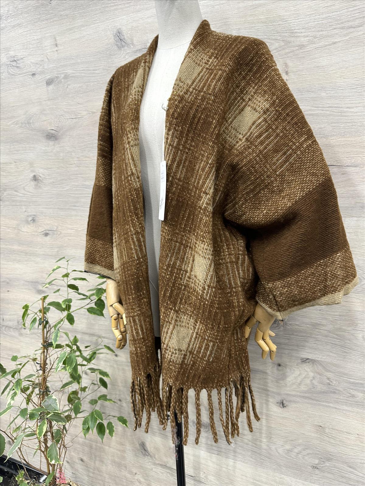 Karo Cape Mantel Sandra 36-44 im trendigen Schoko