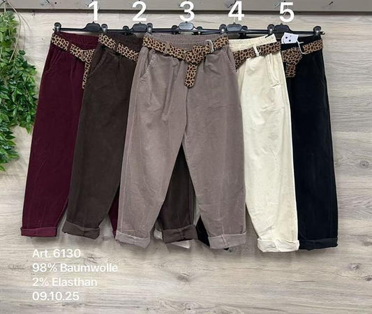 Cordhose mit Leo Gürtel