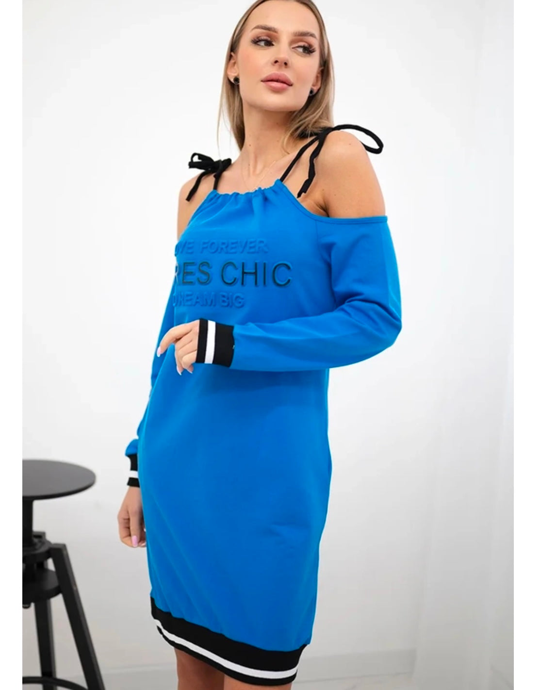 Kleid Tres Chic