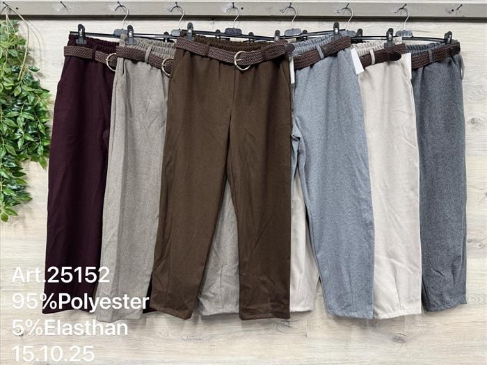 Stretchhose mit edlem Flechtgürtel bis 42