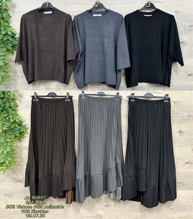 „Plissee Elegance“ – Pullover & Rock Set 2 Größen bis 44