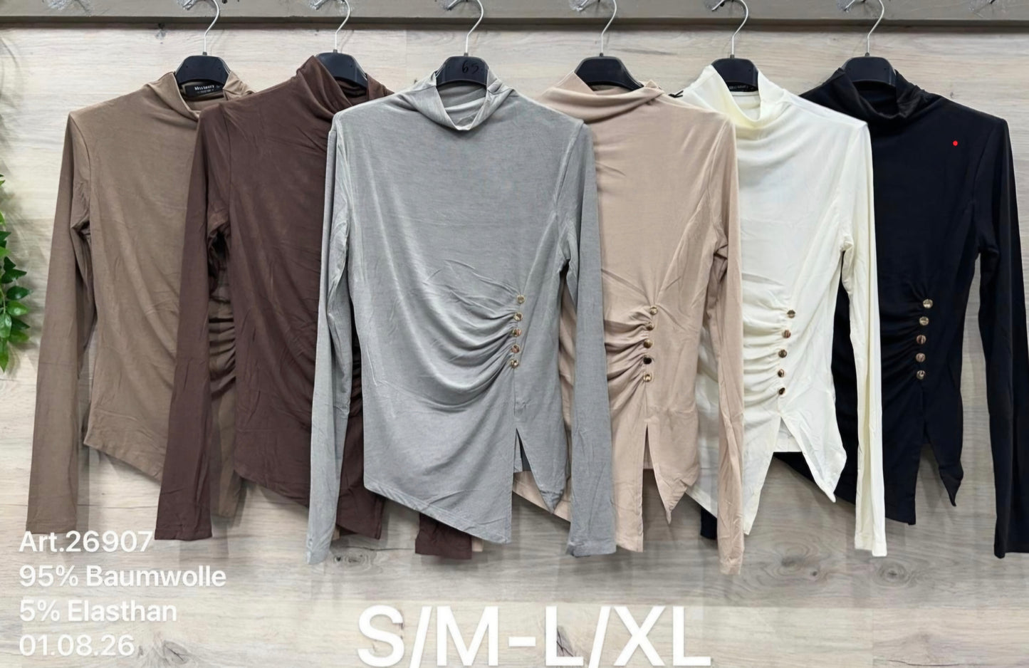 Longsleeve Shirt gerafft.