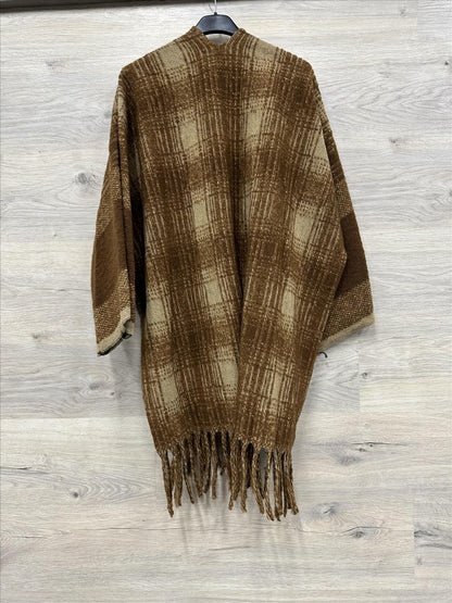 Karo Cape Mantel Sandra 36-44 im trendigen Schoko