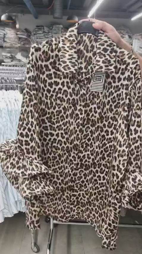 Leobluse mit Volantsärmel