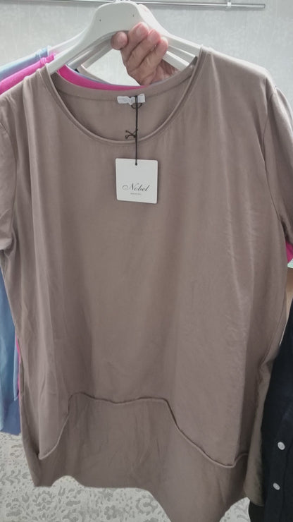 Uni Tshirt AA68